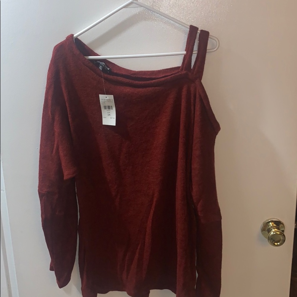 Burgundy Cold Shoulder Top